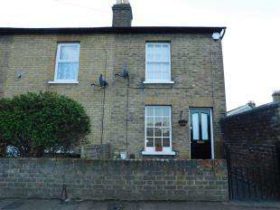 2 bedroom Terraced for sale